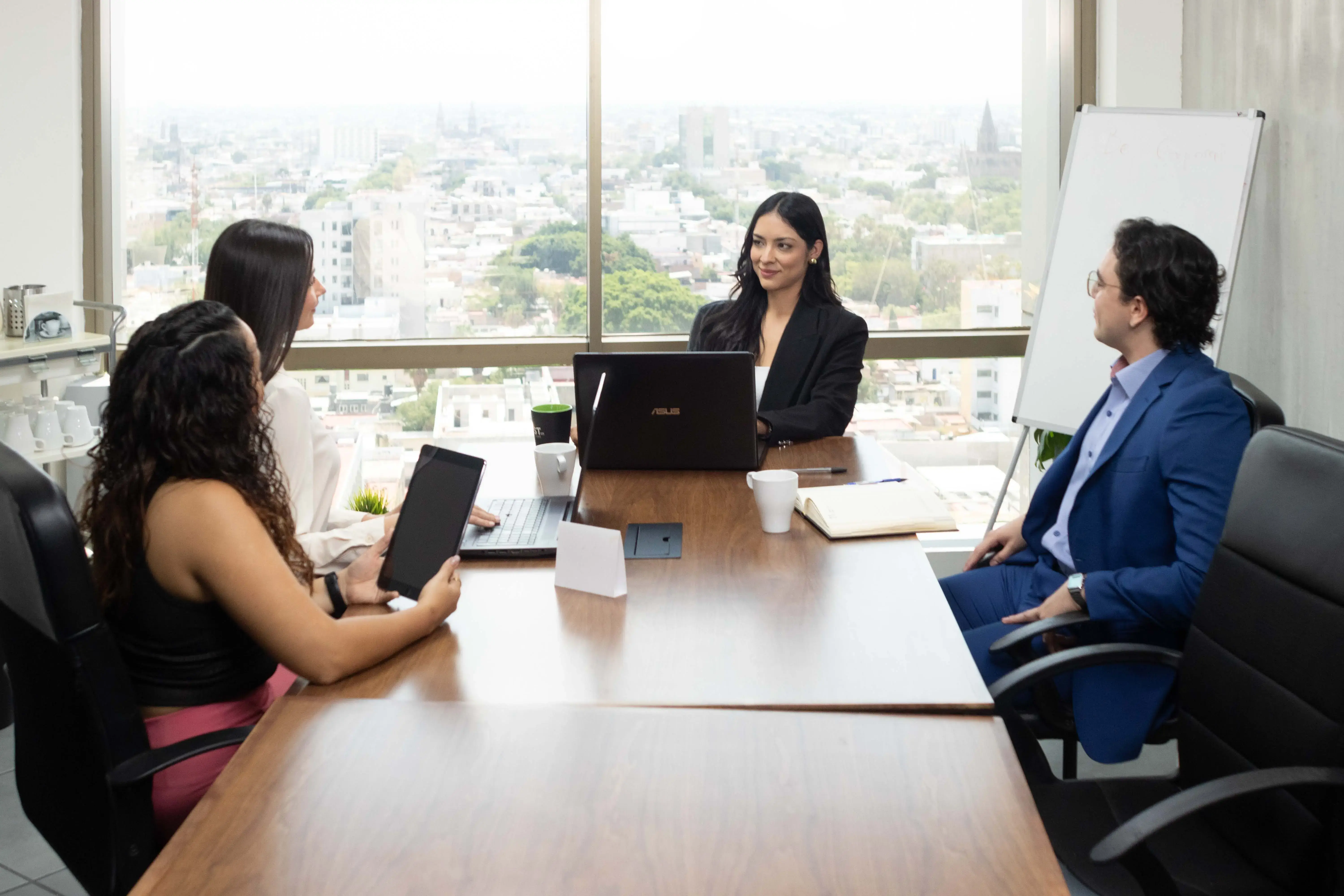 Oficina virtual en Guadalajara: la forma inteligente de operar sin pagar una oficina completa