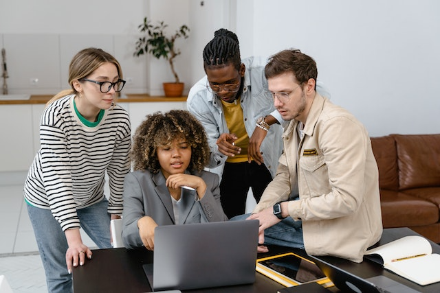 7 actividades para fomentar la creatividad en la empresa y aumentar el rendimiento de los trabajadores